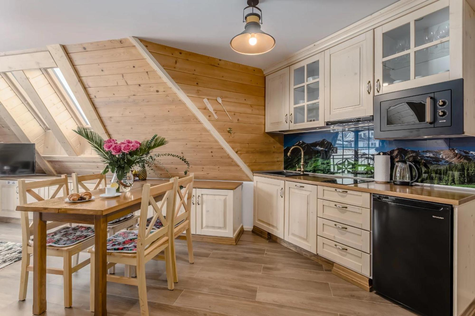 Hej Giewont , Apartament Ze Skosami Kościelisko Exteriér fotografie